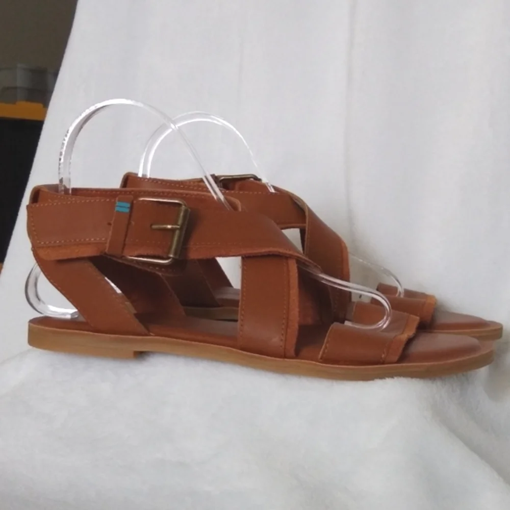 Toms Tan Leather Sandals Minimalist Flat Design Women's Sz 8 - Picture 7 of 11
